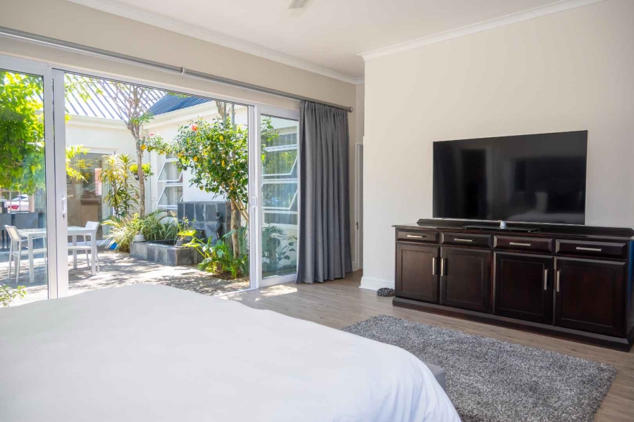 5 Bedroom Property for Sale in Walmer Eastern Cape